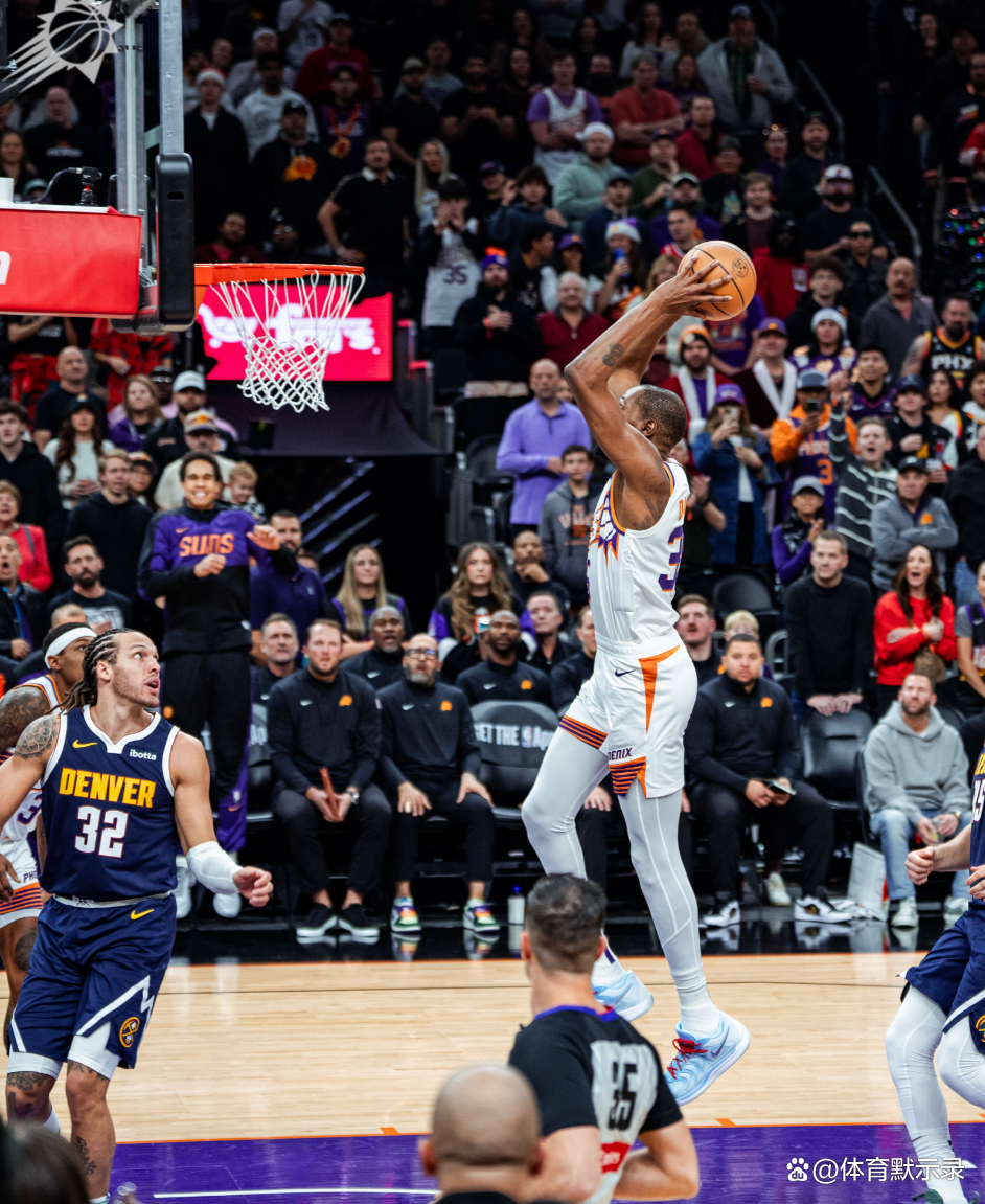 太阳鏖战篮网，詹姆斯高光表现