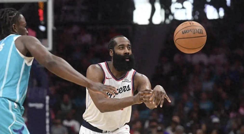 北京队绝杀雄鹿,哈登状态火热 北京队绝杀雄鹿,哈登状态火热