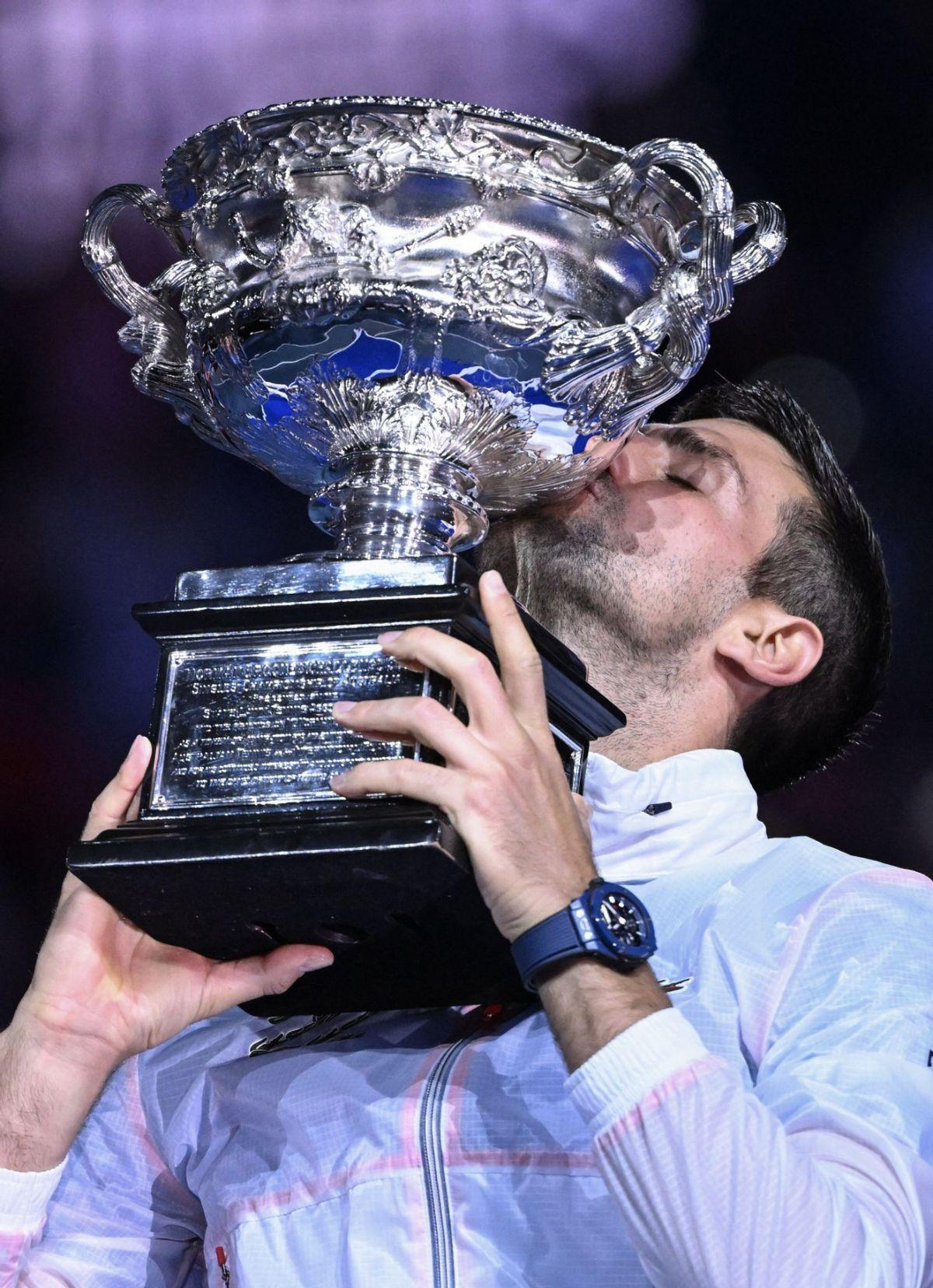 开云APP-温网碾压戴维斯杯，西西帕斯带队取胜