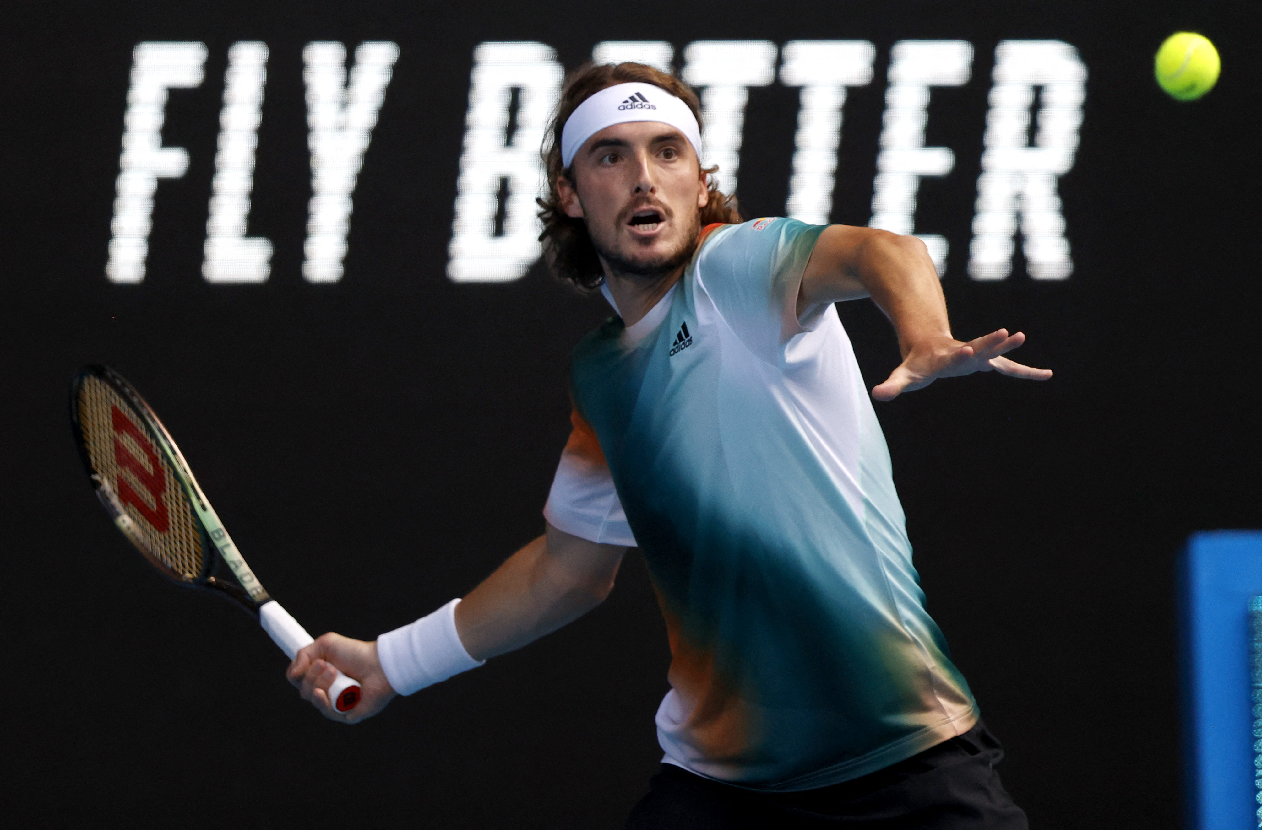 开云体育登录-ATP总决赛鏖战温网，西西帕斯刷新纪录