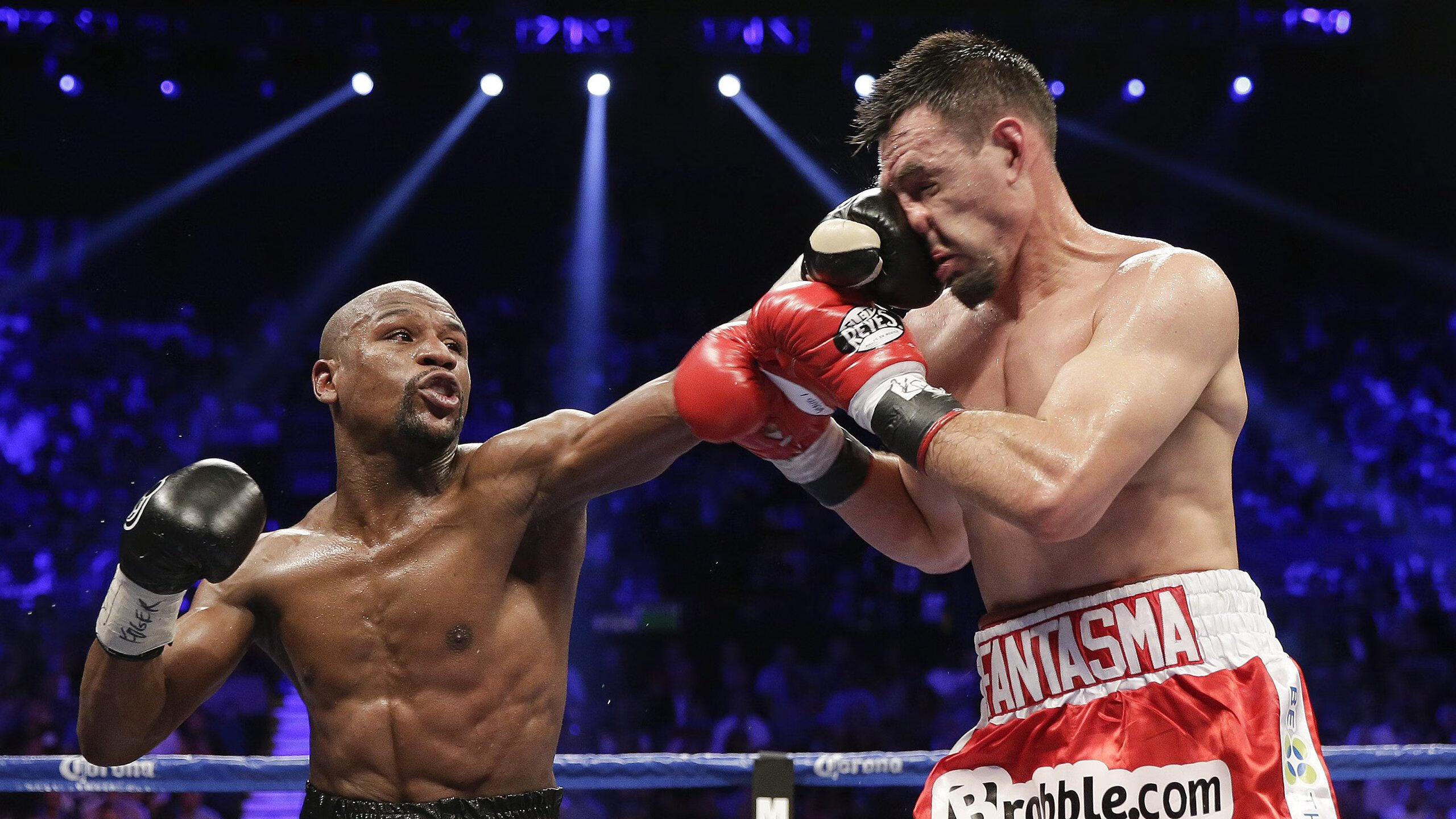 震撼意甲！楚阿梅尼天神下凡，拉齐奥争冠战他扛着球队前行